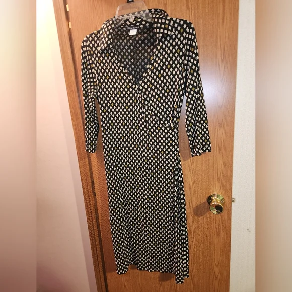 ๐3/$10 Tessuto Size Medium Long Sleeve Women's Dress - Picture 1 of 9